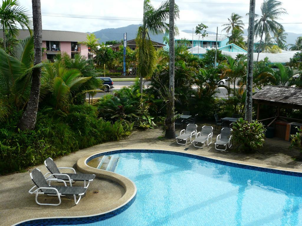 Oasis Inn Apartments Cairns Eksteriør billede